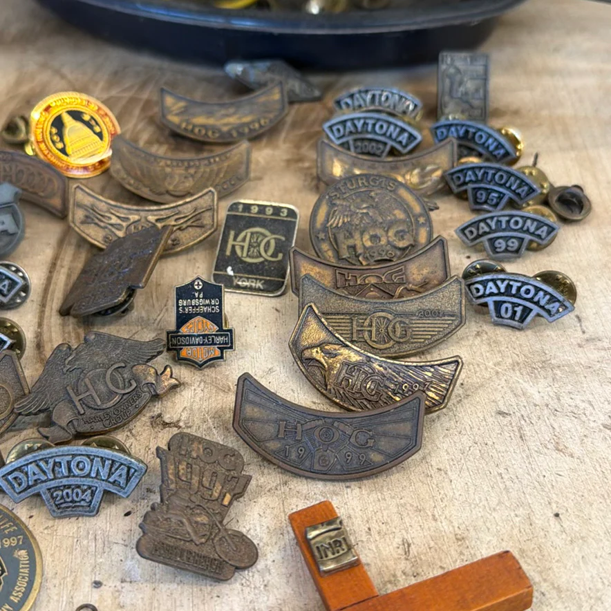 Harley-Davidson HOG Pins and Motorcycle Windshields - image 3 of 8