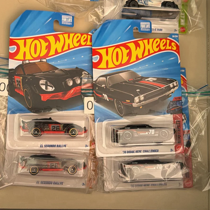 Assorted Hot Wheels Die-Cast Toy Cars - image 8 of 10