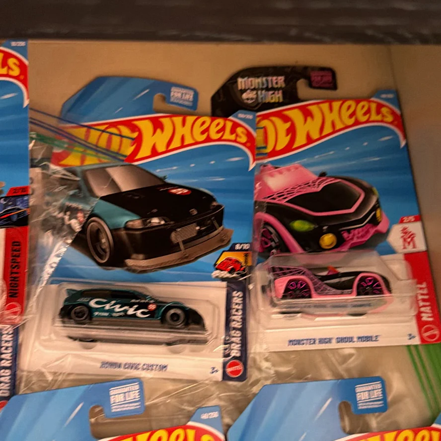 Assorted Hot Wheels Die-Cast Toy Vehicles - image 7 of 12