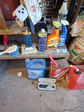 Garage Cleaning and Utility Supplies - thumbnail 6 of 8
