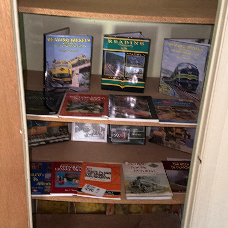 Railroad and Model Train Books - image 1 of 8