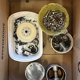 Vehicle Parts and Hardware - thumbnail 8 of 10
