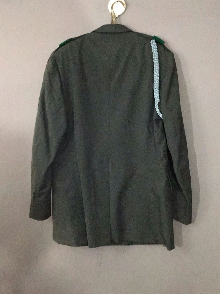 U.S. Army Dress Coat w/ Sterling Badge (8+dwt) - image 2 of 16