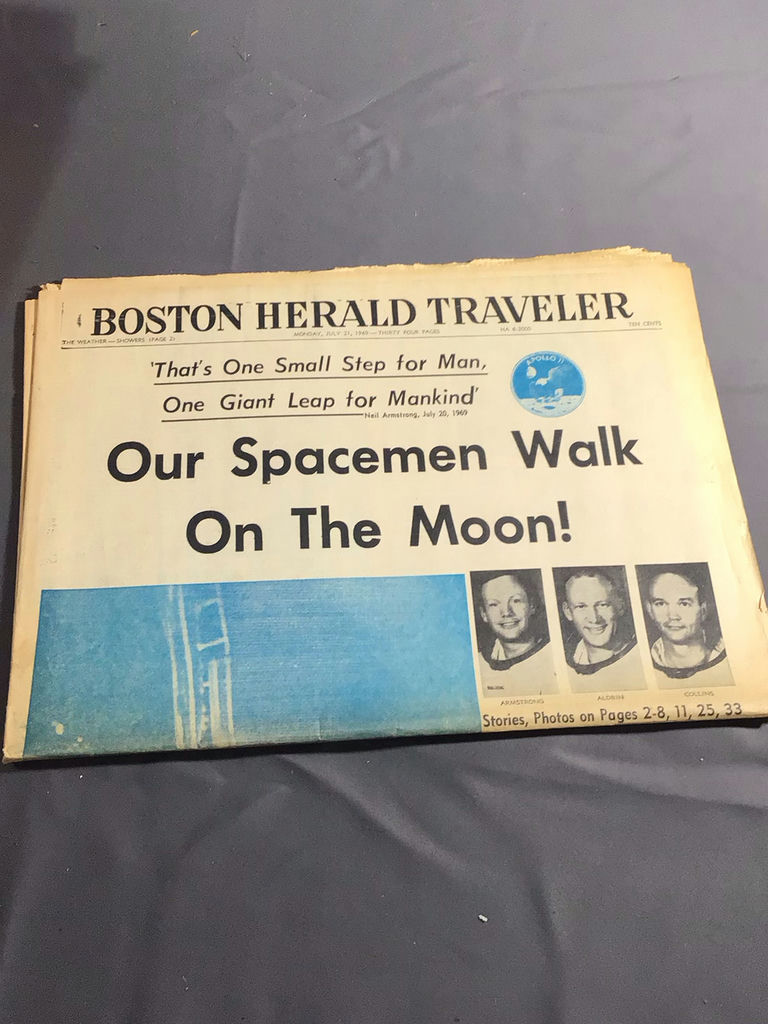 Miscellaneous NASA Memorabilia - image 22 of 23