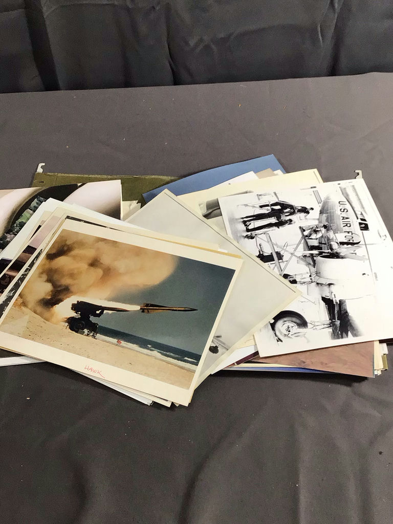 Miscellaneous Airplane Memorabilia - image 17 of 20