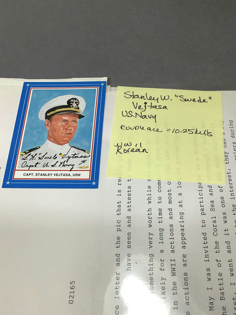 WWII Aces - U.S. Navy Memorabilia - image 17 of 20