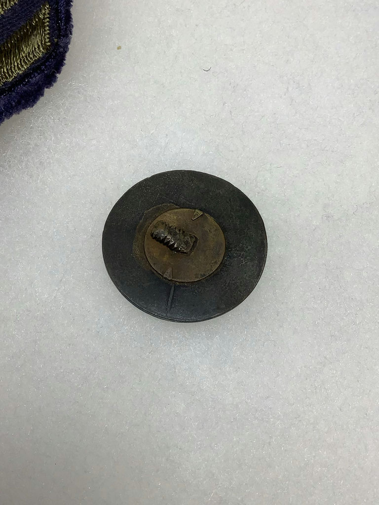 Sterling & More Military Bars & Pins (24+dwt) - image 17 of 17