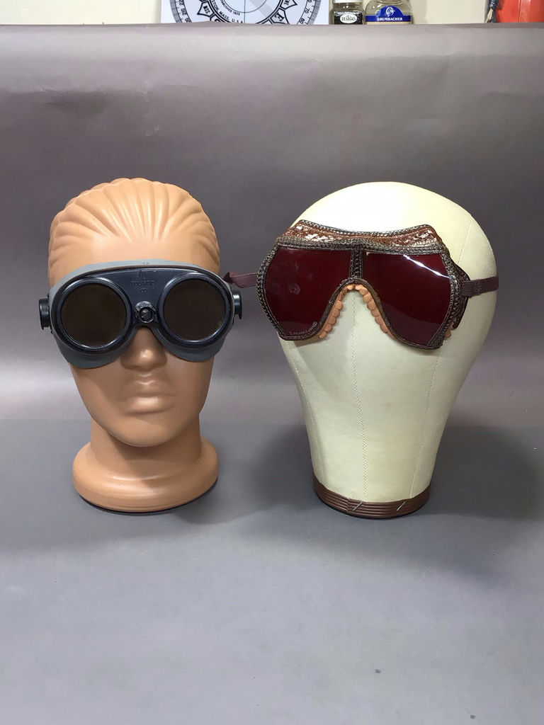 WWII Polaroid Goggles, Compass & Wallet - image 2 of 17