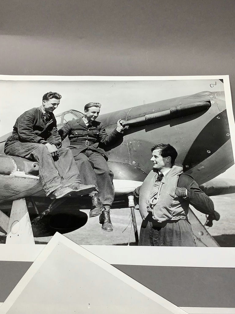 WWII British Air Force Ace - Peter Townsend - image 7 of 9