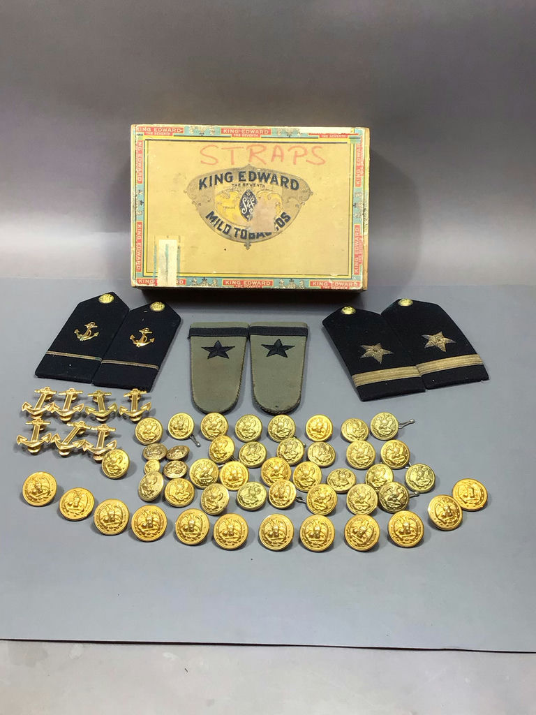 Vintage U.S. Navy Straps & Buttons - image 1 of 13