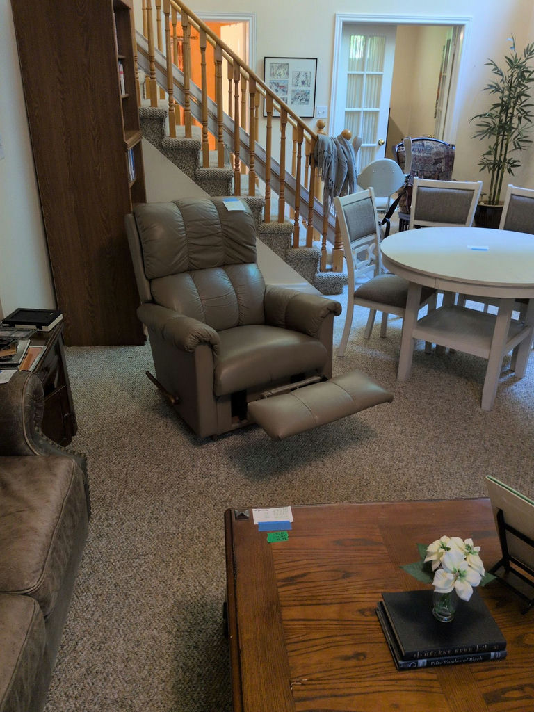 Taupe Leather Recliner Chair - image 6 of 7