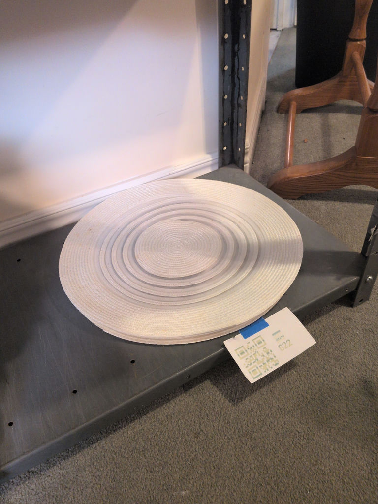 White Table Linens and Round Placemats - image 3 of 7