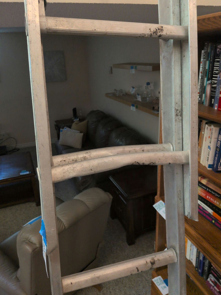 Aluminum Extension Ladder - image 7 of 8