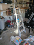 5 Ft Aluminum Step Ladder - thumbnail 1 of 4