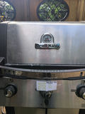 Broil King Signet Gas Grill - thumbnail 2 of 11