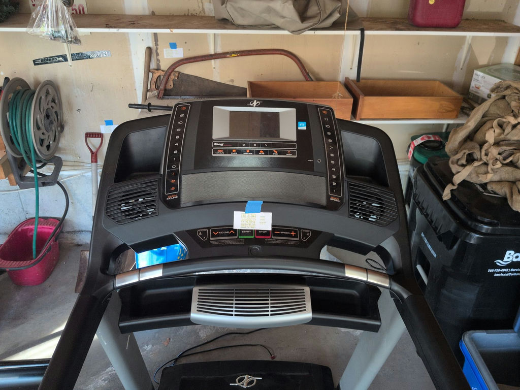 NordicTrack Commercial 1750 Treadmill - image 3 of 8