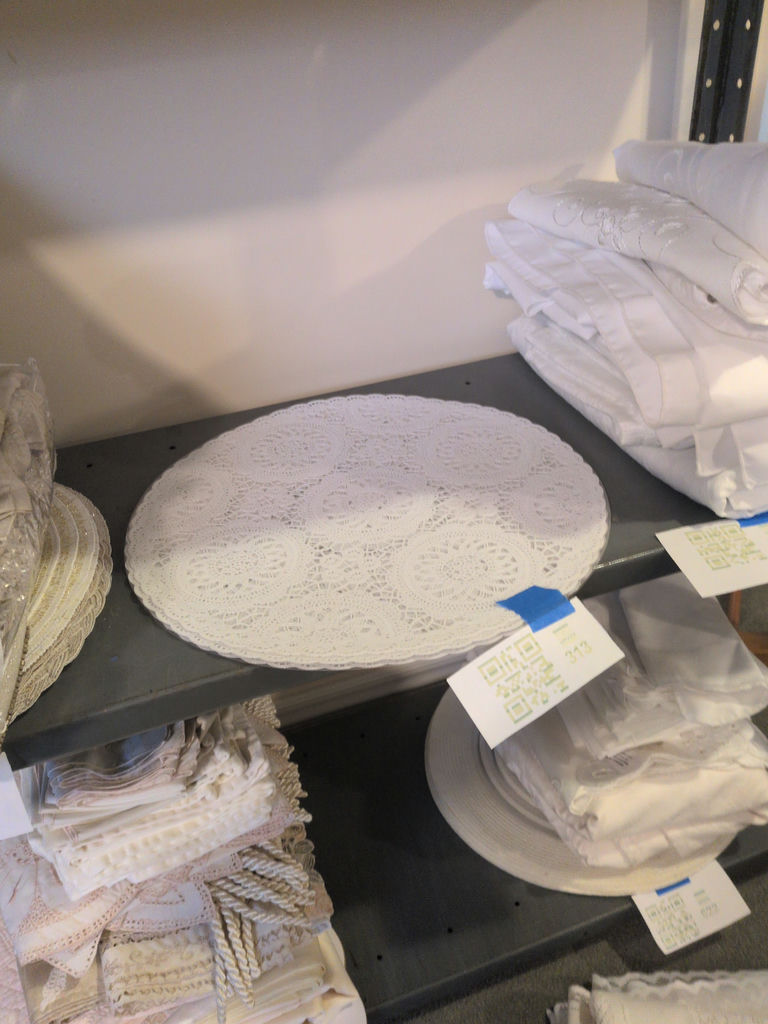 Assorted Lace Table Linens and Doilies - image 8 of 11