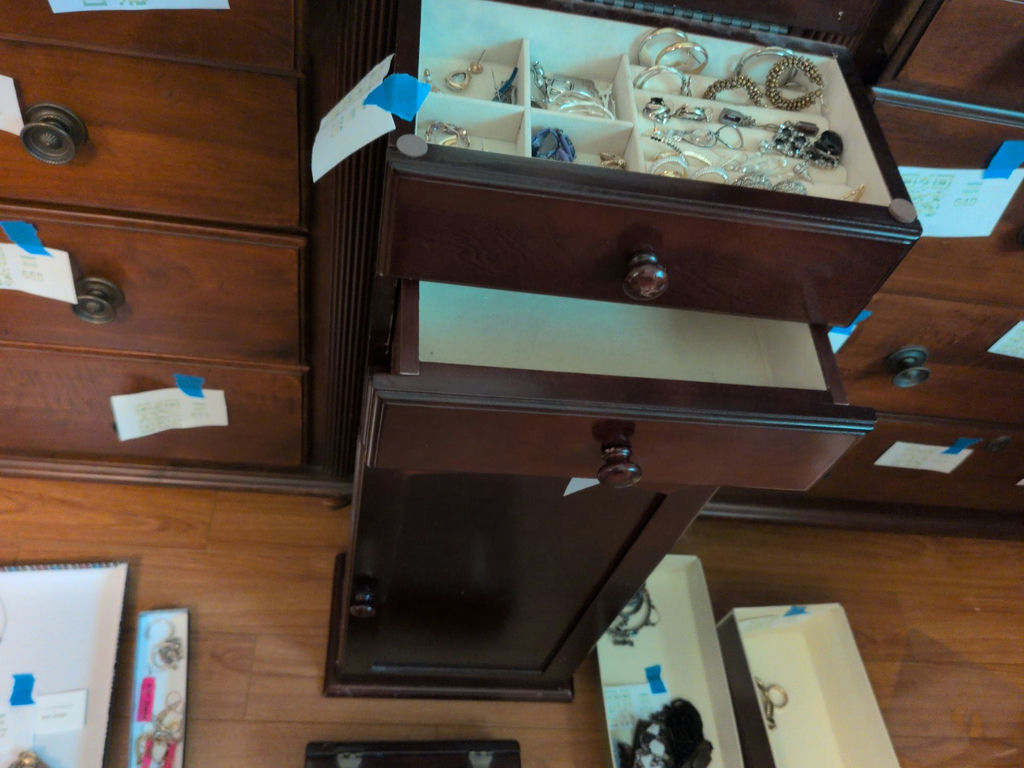 Wooden Jewelry Armoire - image 4 of 7