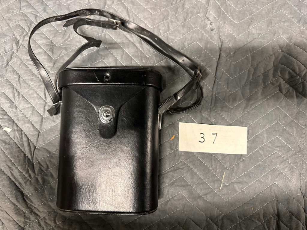 Chinon binoculars with leather carrying case - image 3 of 3