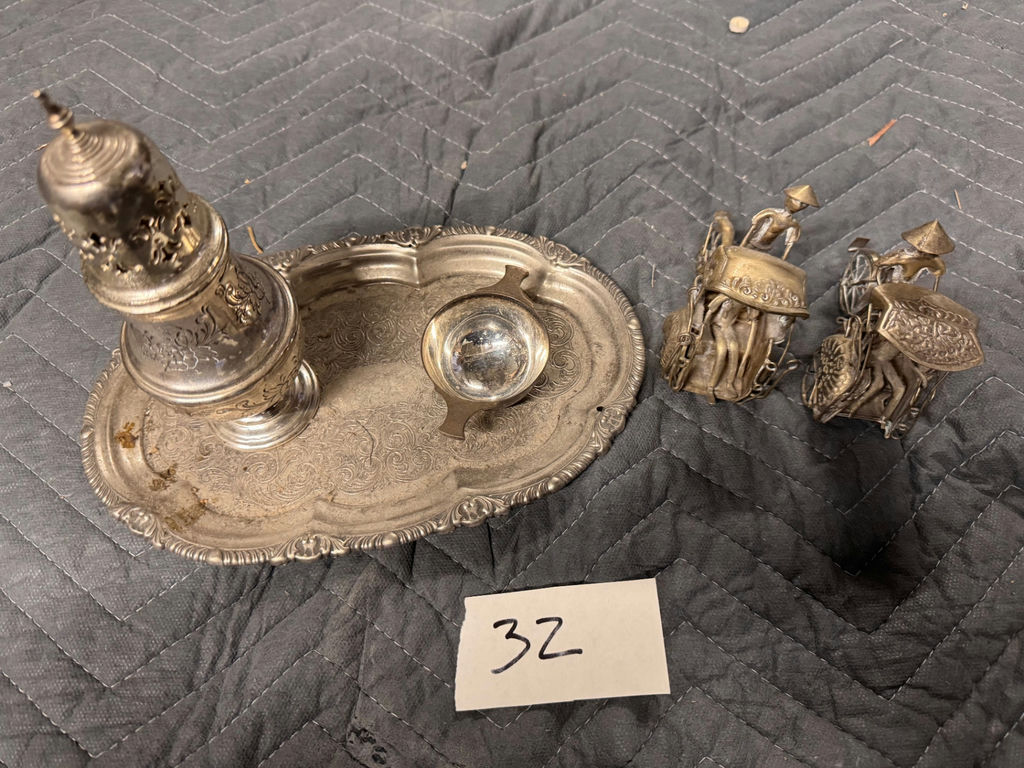 Decorative Metal Tray with Shaker and Two Rickshaw Figurines - image 2 of 9