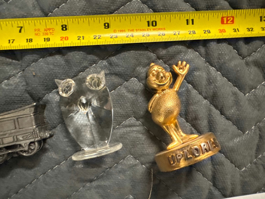 Collection of miniature trains and decorative figurines - image 4 of 4