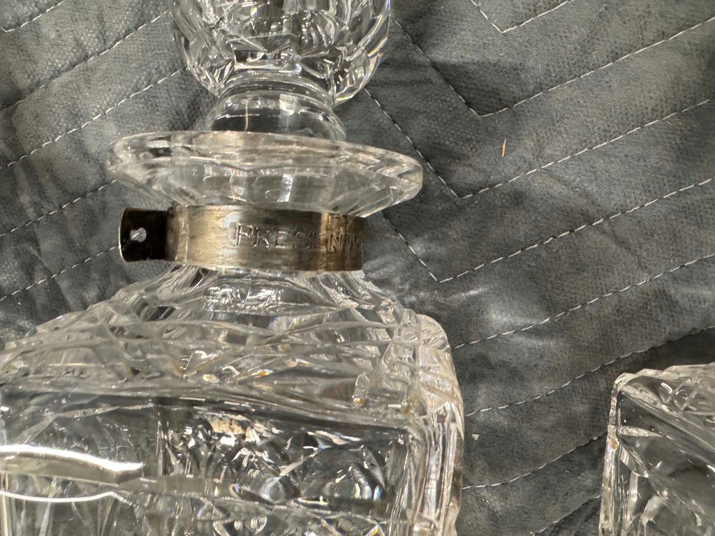 Crystal decanter set with stoppers - image 7 of 9