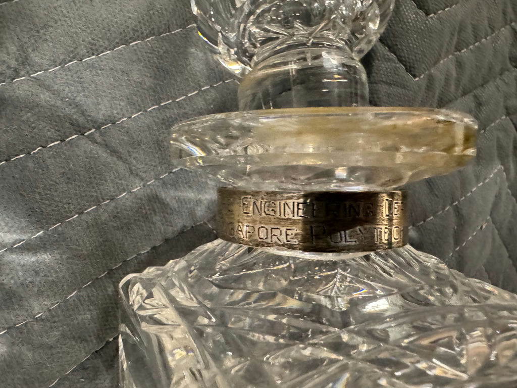 Crystal decanter set with stoppers - image 6 of 9