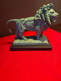 Bronze Art Institute of Chicago Lion sculpture (Museum Lions) - thumbnail 1 of 4