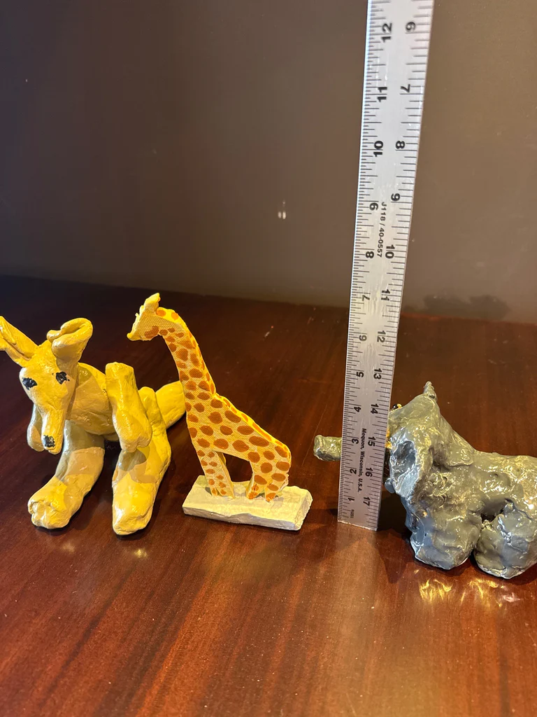 Handmade animal sculptures: giraffe and dogs - image 7 of 7