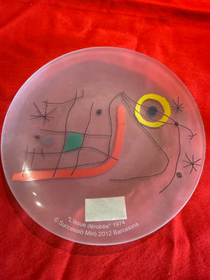 Joan Miró Glass Decorative Plate - Image 1 of 2