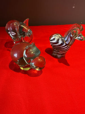All made in Swaziland Three Handcrafted Glass Animal Figurines - Image 1 of 6