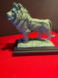 Museum shop of Chicago - Lion sculpture (Museum Lions) - thumbnail 1 of 4