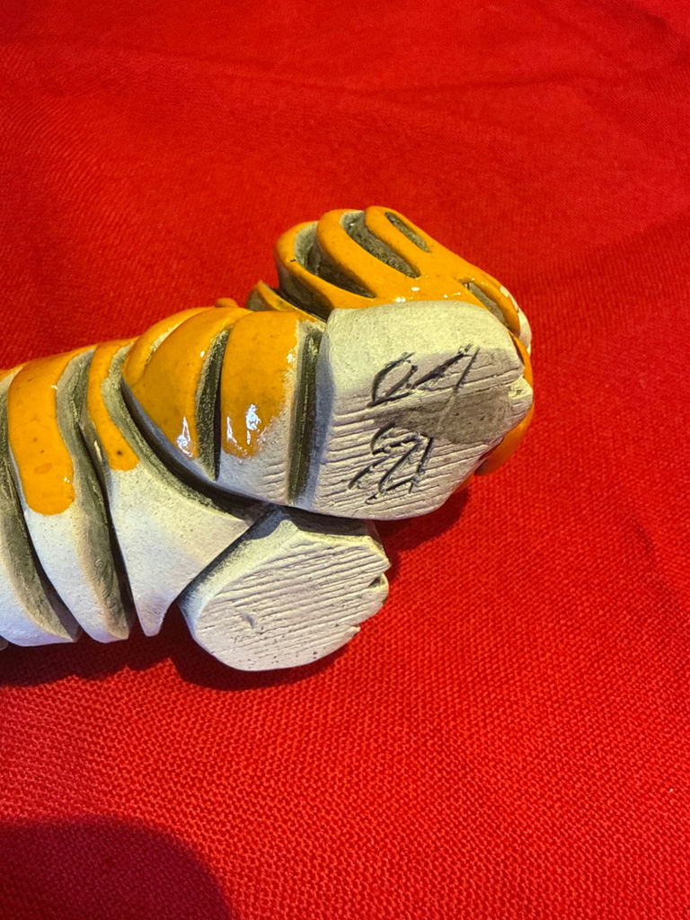 Animal Figurines Including Giraffe and Tigers - image 4 of 4