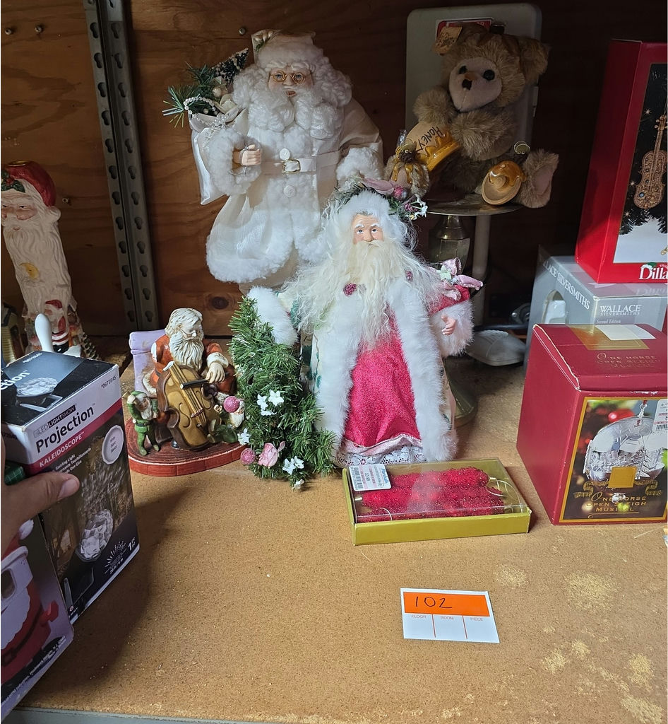 Christmas decorations and boxed ornaments collection - image 6 of 10