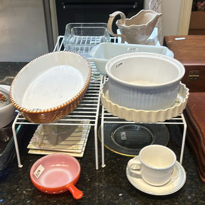 Assorted ceramic and glass kitchenware - Image 1 of 11
