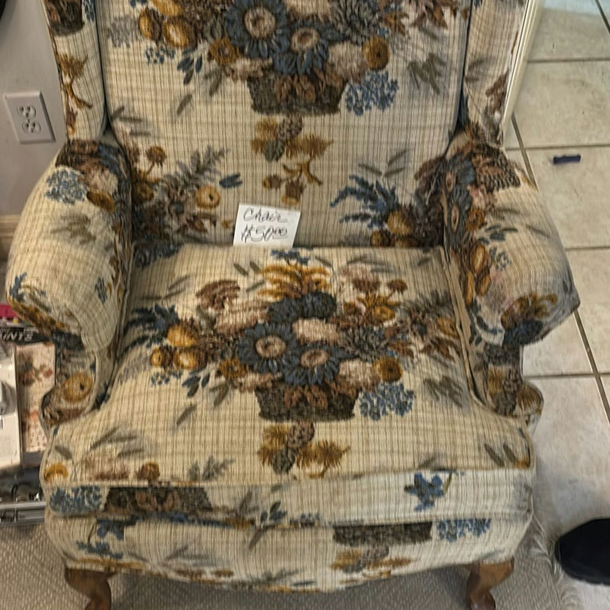 Vintage floral upholstered sofa set - image 2 of 13