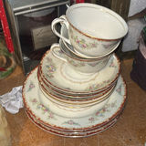 Assorted Christmas Decor and Accessories - thumbnail 10 of 17