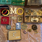 Assorted vintage costume jewelry collection - thumbnail 1 of 7