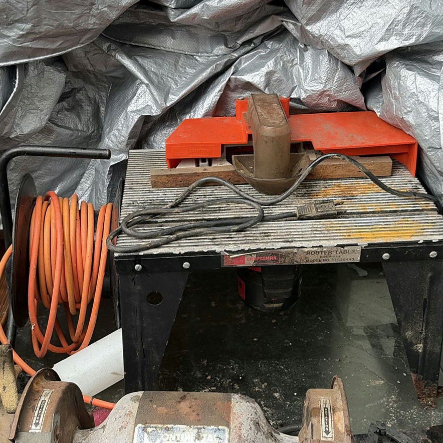 Woodworking power tools collection - image 5 of 6