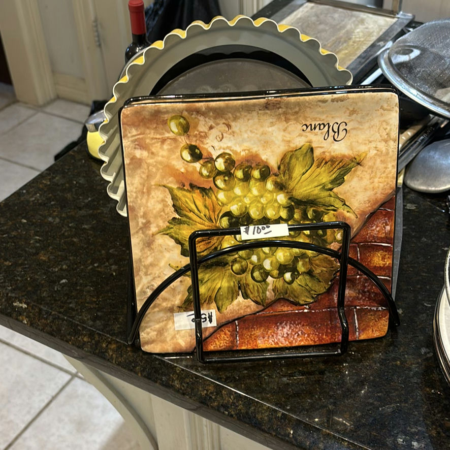 Assorted Bakeware and Kitchen Utensils - image 14 of 16