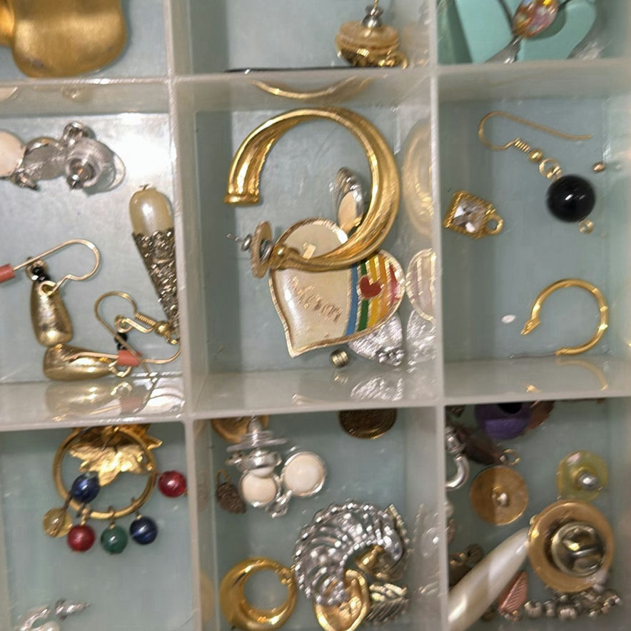 Assorted jewelry collection: earrings, bracelets, brooches, and pendants - image 12 of 13