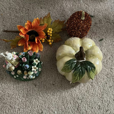Autumn-themed decorative pumpkins, floral arrangements, bunny ornament, and table lamp - Image 1 of 7