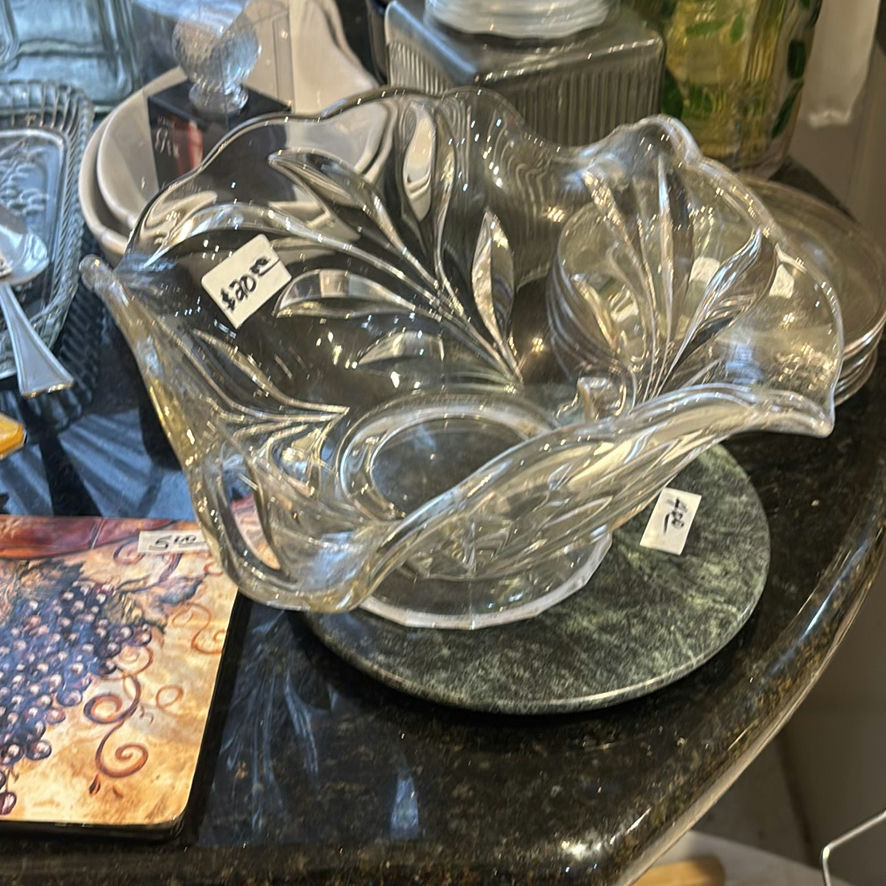 Assorted Glassware, Dishes, and Kitchen Accessories - image 6 of 20
