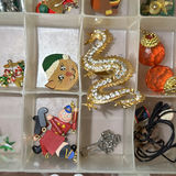 Assorted costume jewelry collection - thumbnail 4 of 7