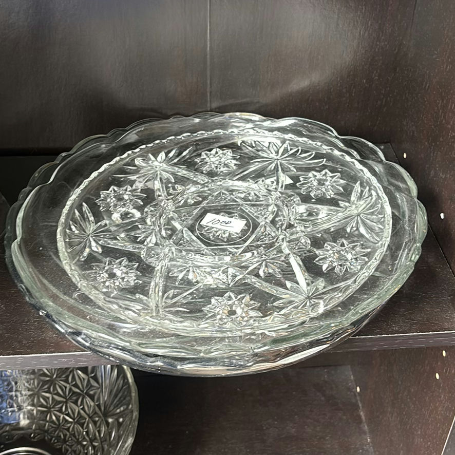 Decorative glassware: crystal plates, bowl, and vases - image 2 of 4