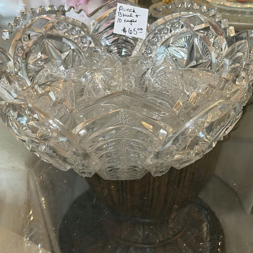 Crystal punch bowl with ten cups - image 3 of 5