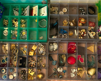 Assorted jewelry in a multi-compartment organizer - Image 1 of 13
