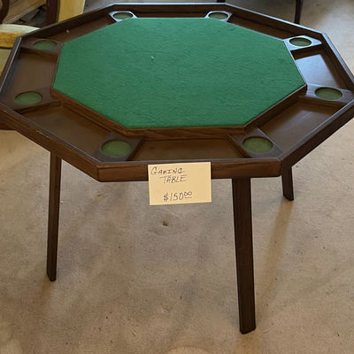 Octagonal wooden gaming table with green felt - Image 1 of 3