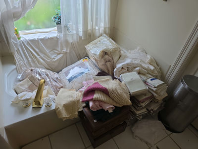 Bedding, Sheets And Jewelry Boxes - Image 1 of 20