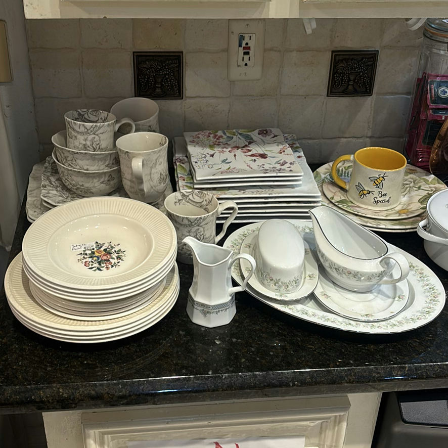 Assorted floral dinnerware and kitchenware - image 1 of 21
